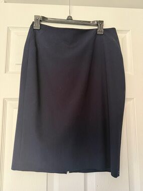 Tommy Hilfiger Navy Pencil Skirt - Women's Professional